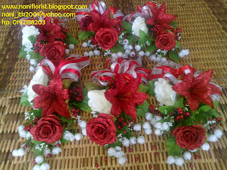 Nani Florist: GUBAHAN HANTARAN BUNGA ARTIFICAL MERAH PUTIH