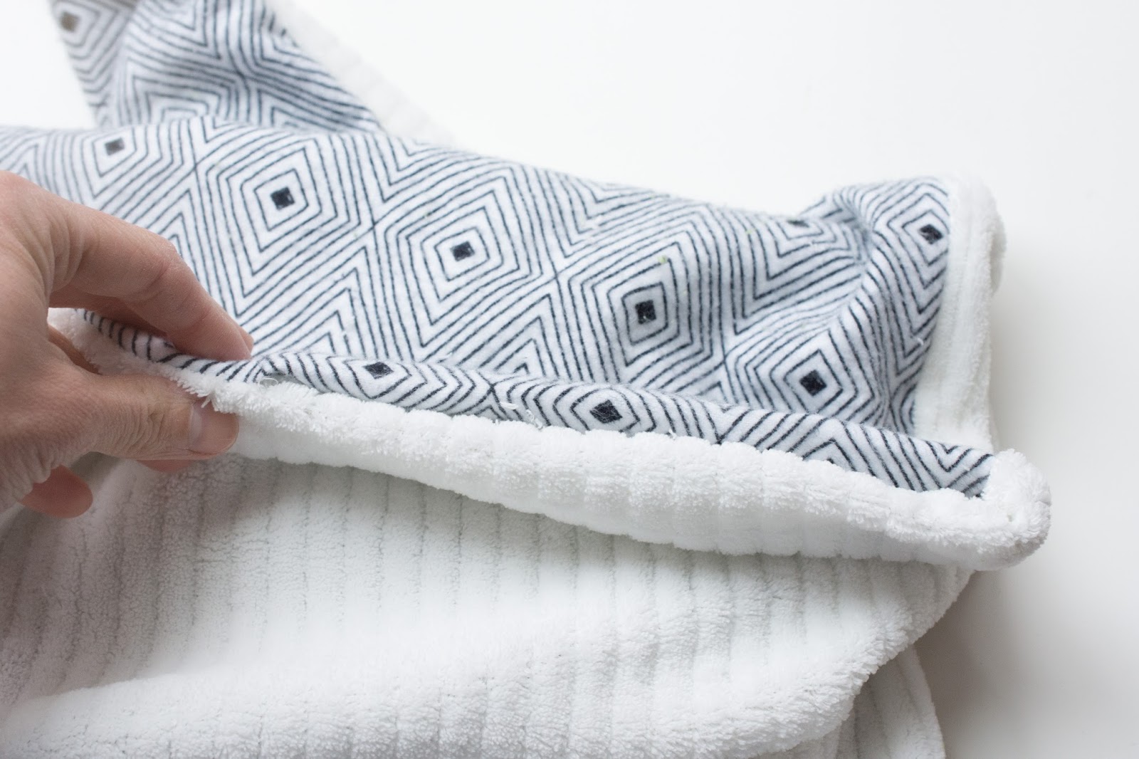 Snugglebug University The Coziest (and Easiest to Make!) Blanket Ever