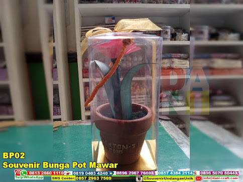 souvenir bunga pot mawar harga murah