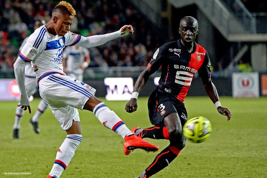 Brasil Lyonnais: PSG vence o Lyon no Gerland e é tricampeão francês!