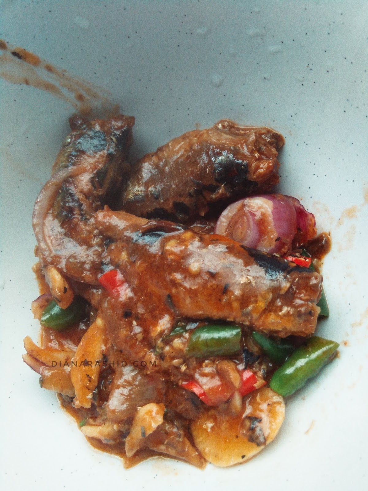 Bertambah Tambah Makan Nasi Kalau Masak Sardin Pedas