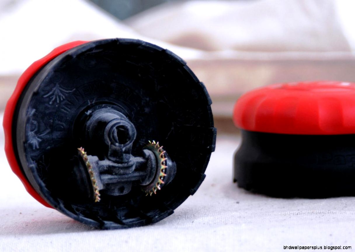 How to Remove Wallpaper Using Solvents or Steam  Interior Design