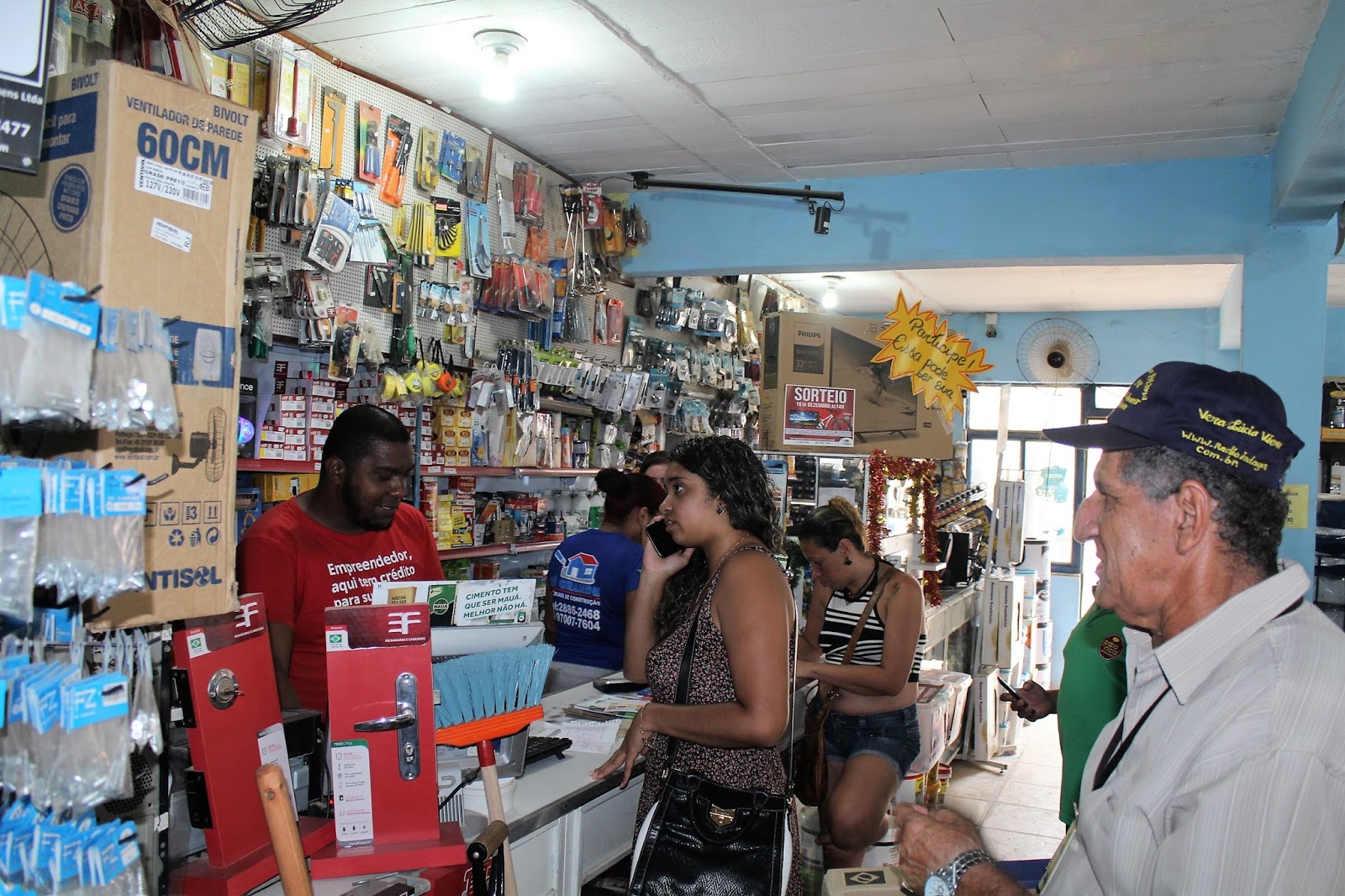 Resultado de imagem para BALCONISTA MADEIREIRA