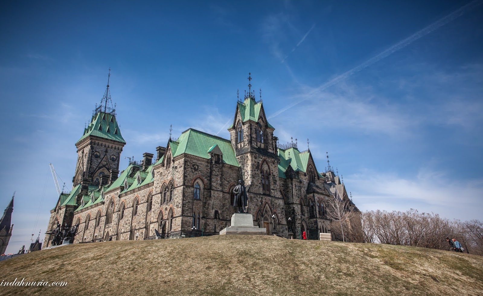 My Purple World A Visit To Parliament Hill Ottawa Canada