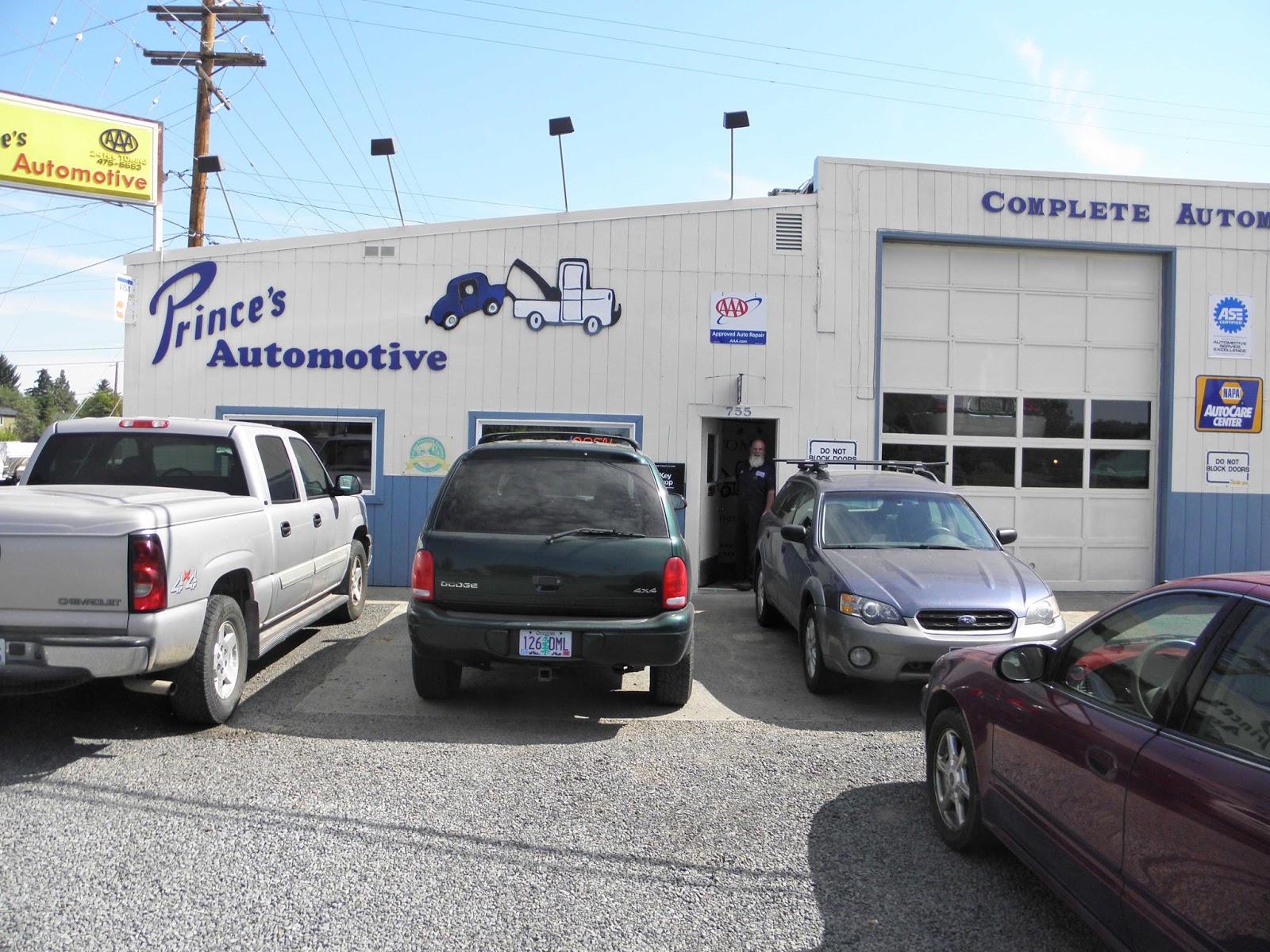 Wahnfried der Feststehend The Kindness of Strangers Madras, Oregon