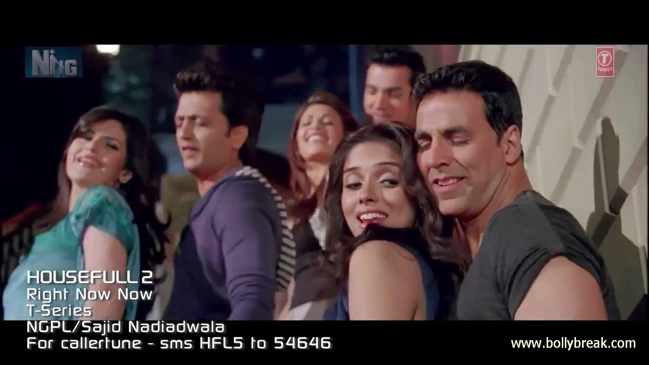 Zarine Khan in Green Nighty - Zarine Khan Nigthy Pics - Housefull 2 - Right now Song