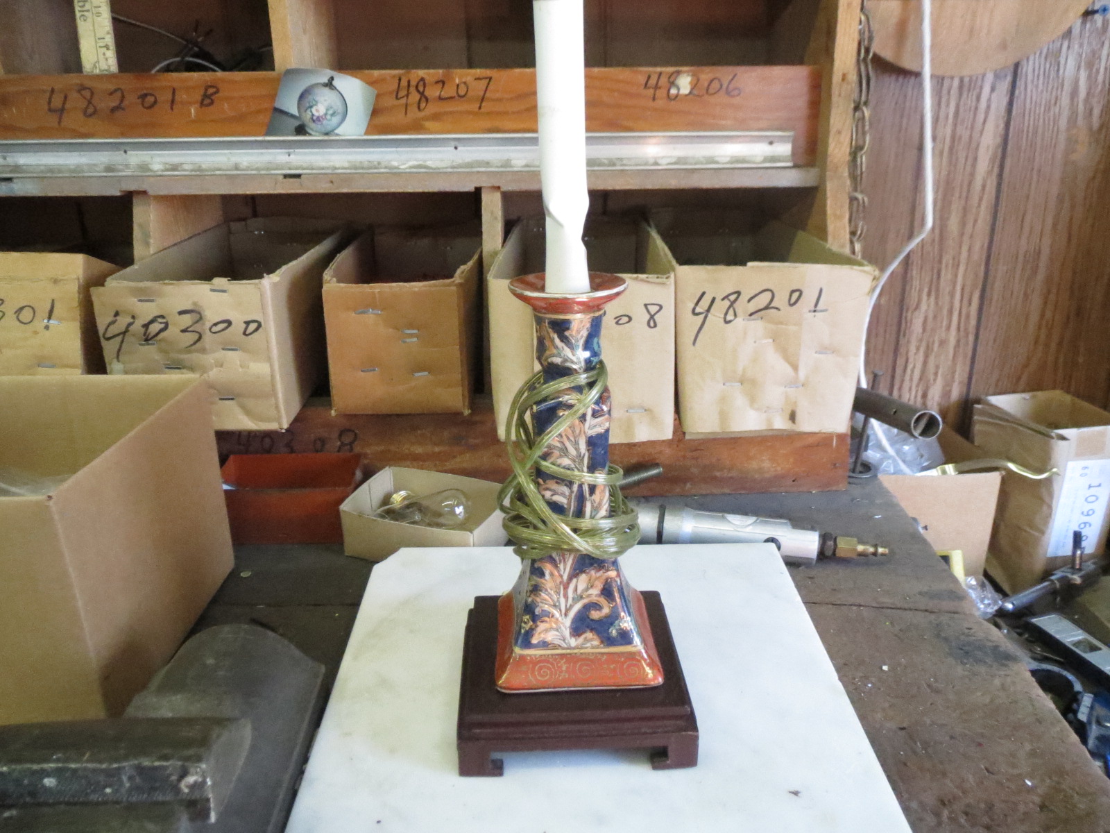 Lamp Parts and Repair Lamp Doctor Table Lamp With Busted Plastic