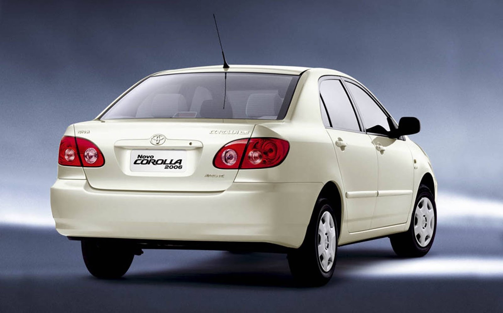 Toyota Corolla 2003 fotos, preços e consumo detalhes