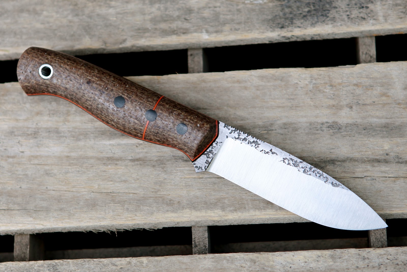 J. Oeser Knives: Some random knife pics.