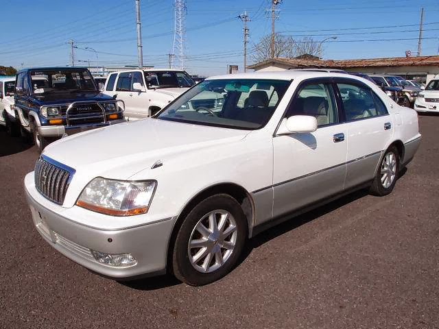 Toyota crown 2001 года