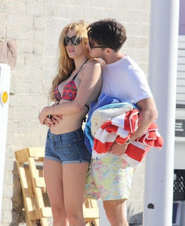 To whom it is currently but truly forgiven, Bella Thorne, 17, did not betray but then on Saturday, July 3, 2015, in Malibu.Because of the many common, partly cuddly into her Instagram photos by wearing a red bikini and daisy duke, however many praise to Gregg Sulkin.