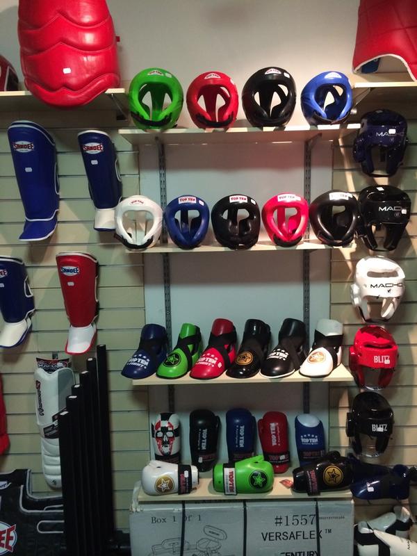 Kickboxing Equipments Needed For Training Kickboxing Classes Cardio