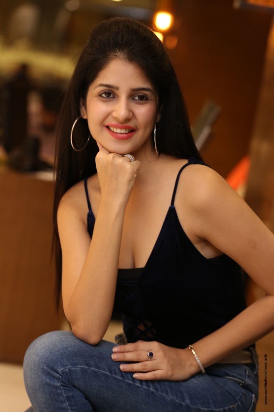 Kashish Vohra at Saptagiri LLB Movie interview 