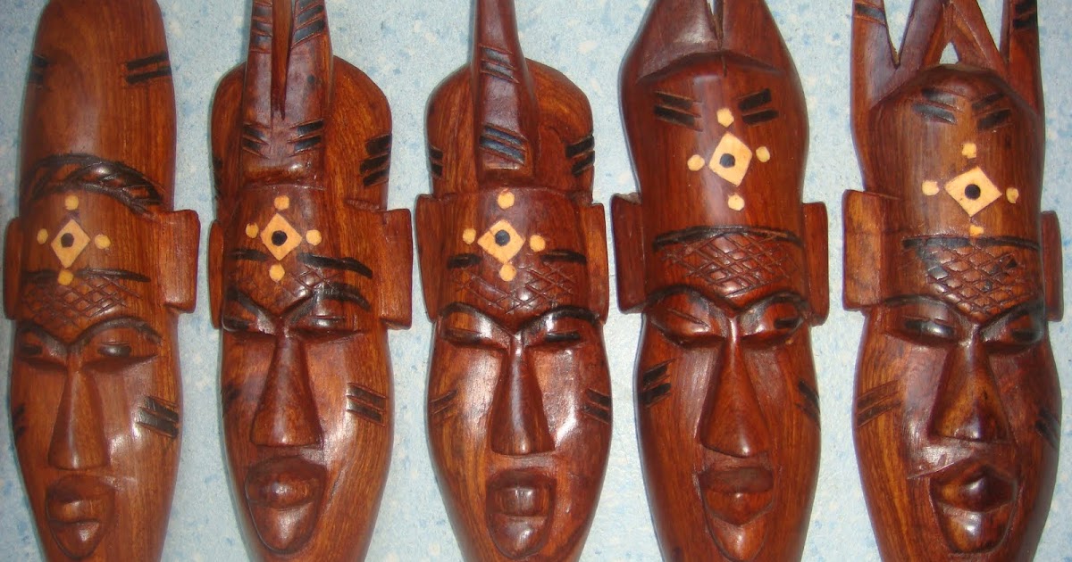 deco afrique masque africain en bois