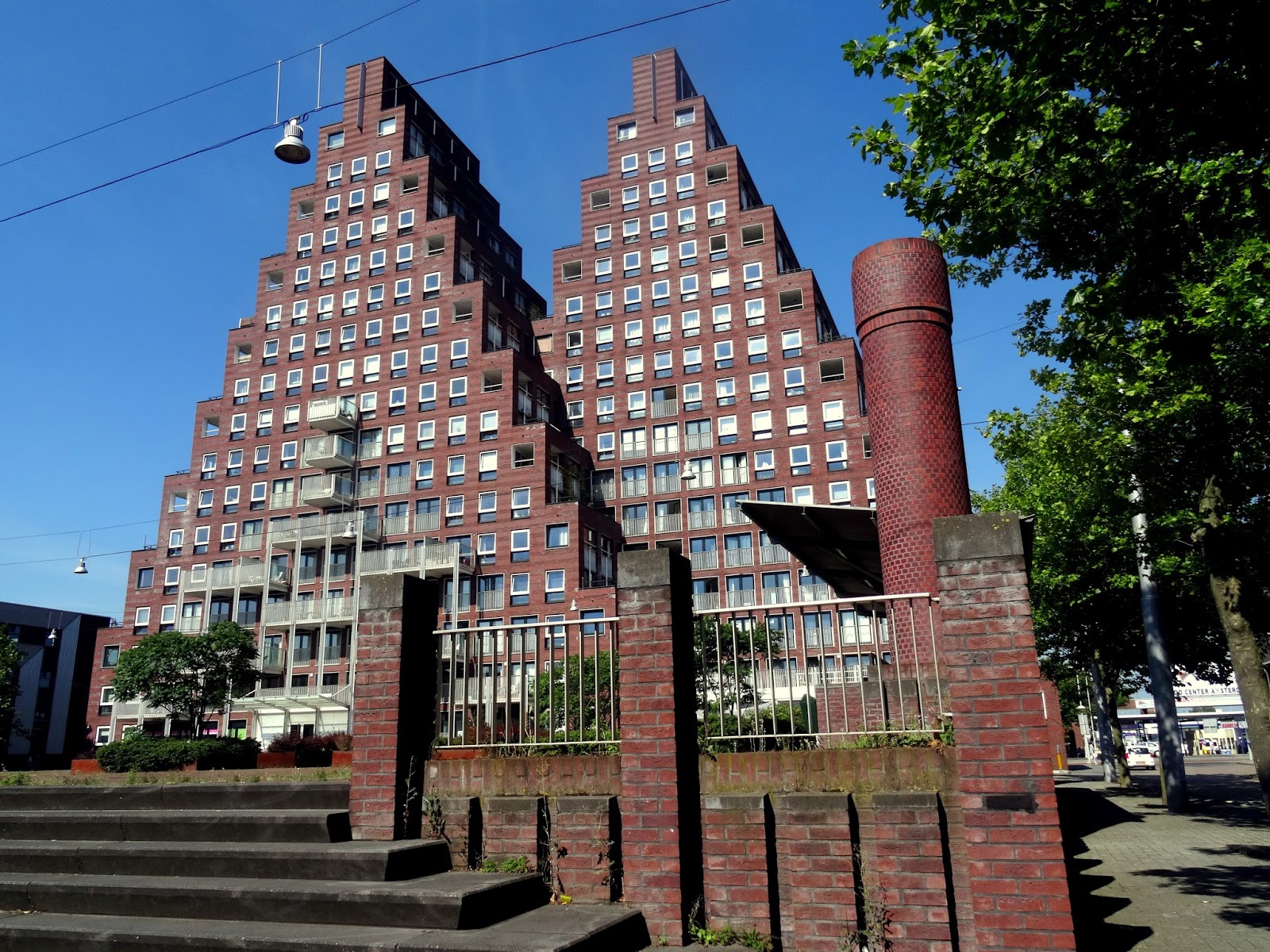 Netherlands: The Pyramids (De Piramides) in Amsterdam West | Travel and