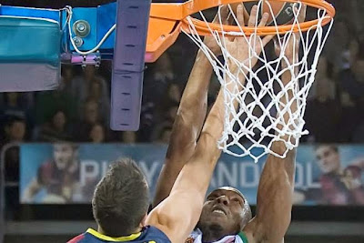 "Να μάθουμε να νικάμε εκτός έδρας"