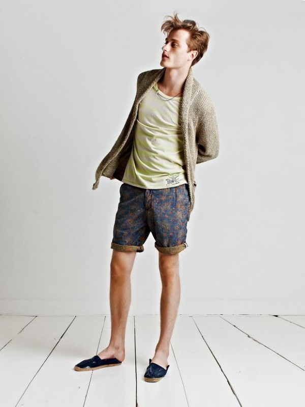 6 Moda Scotch & Soda the highend men's clothing in the summer of