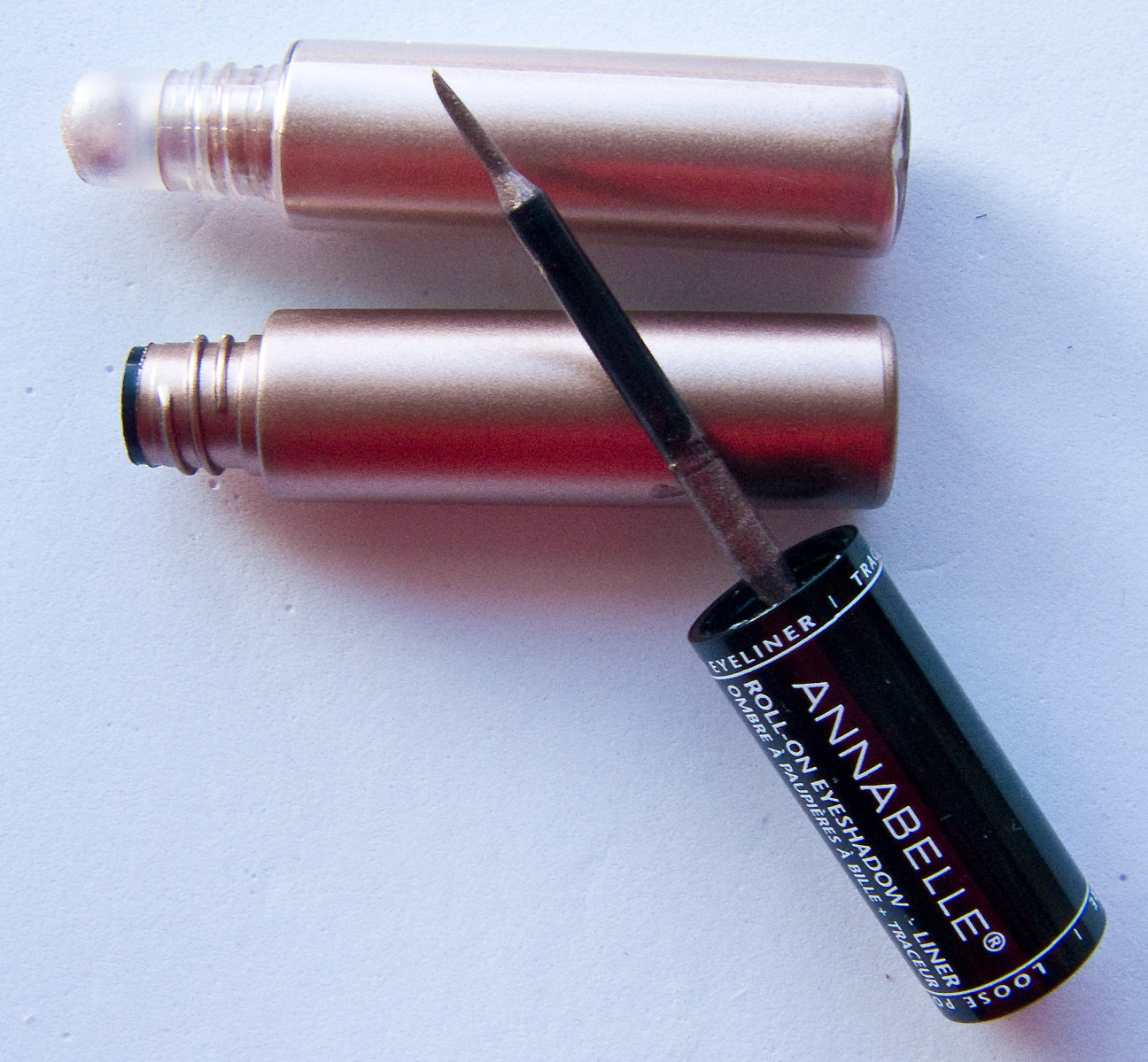 WARPAINT and Unicorns Annabelle Rollon Eyeshadow+Liner in Hazel Eyes