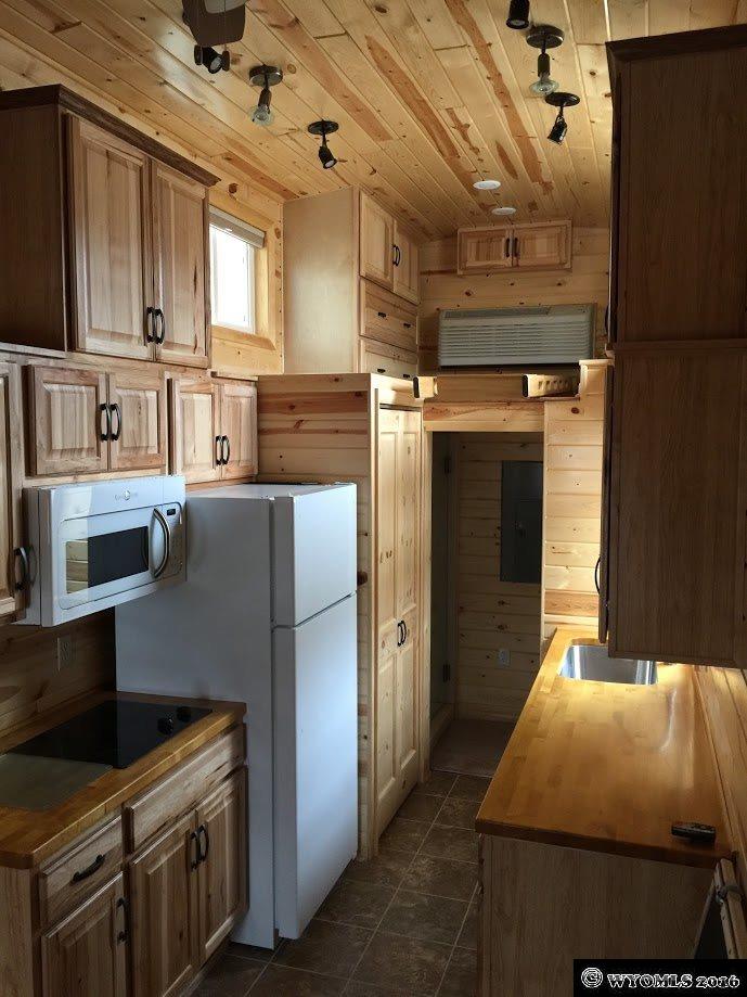 Casper Tiny House (208 Sq Ft) [ TINY HOUSE TOWN ]
