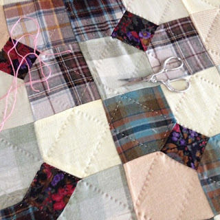 plaid flannel Bowtie quilt: QuiltBee