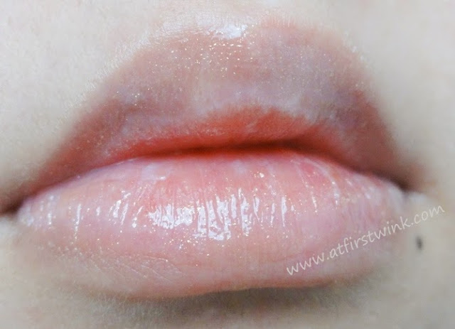 Clio Lipstealer gloss 2 - Bride Pink