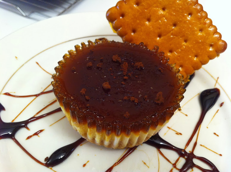 طريقة عمل حلى سهل بالبسكويت موضوع