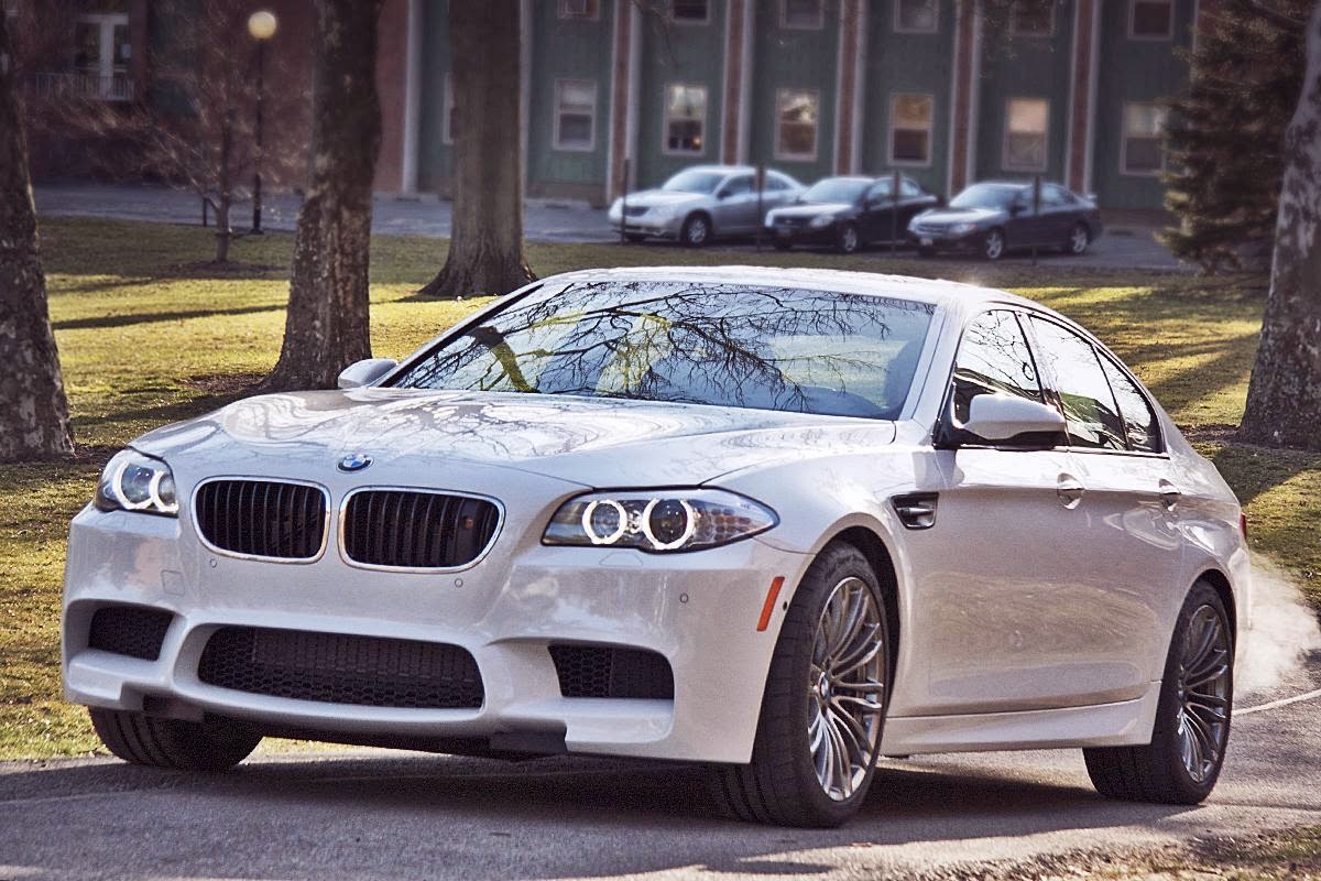 BMW f10 m5 White auto