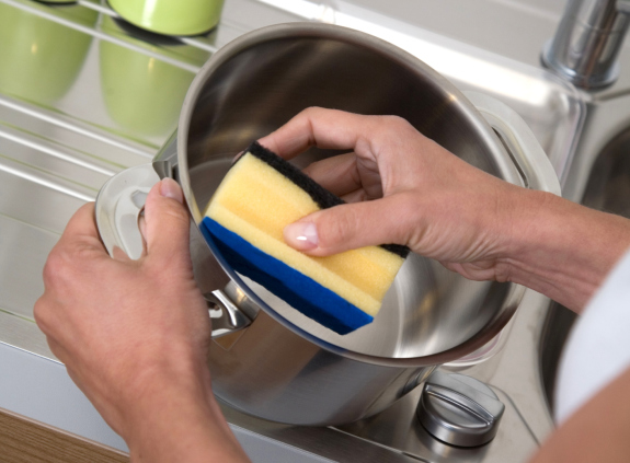 Tak Hanya Untuk Gosok Gigi, Inilah 9 Kegunaan Pasta Gigi yang Belum Banyak Diketahui