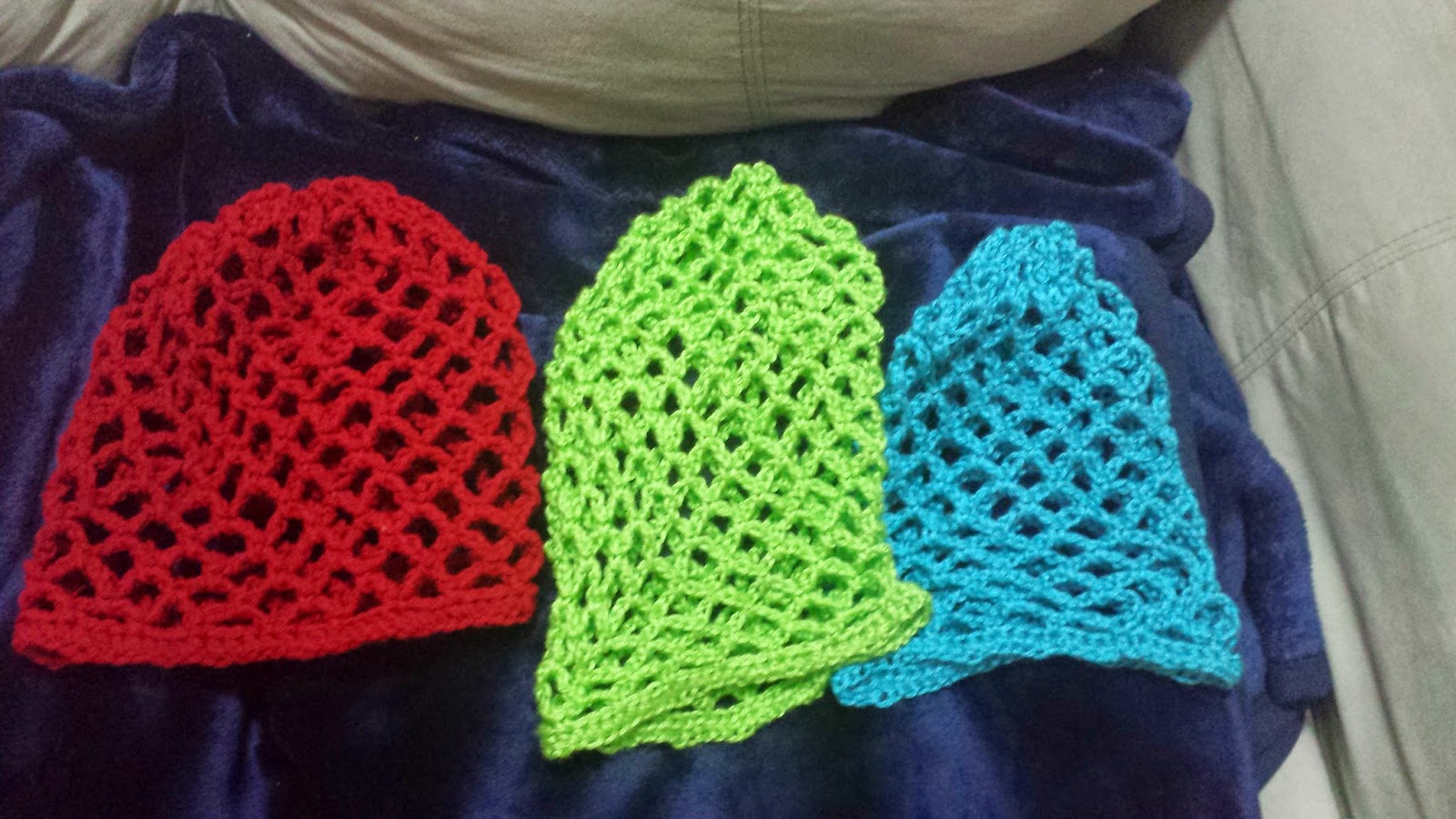 sara-s-conspicuous-crochet-creations-slouchy-mesh-hat