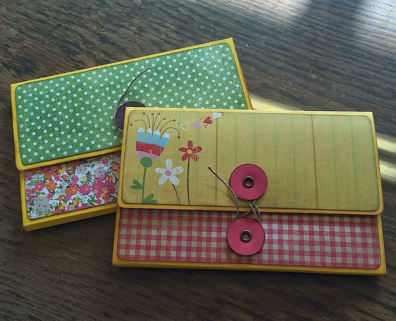 the-olde-saltbox-wallet-mini-album