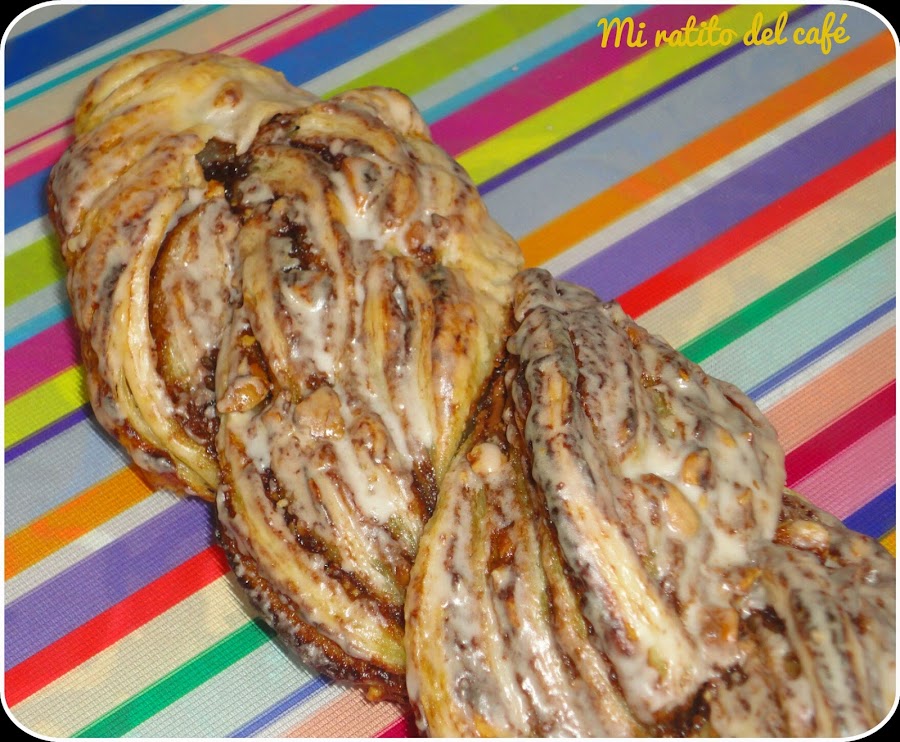Trenza de nocilla con almendras