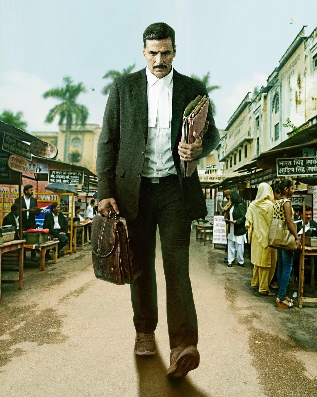 Jolly LLB 2 Trailer, Dialogue Jolly LLB 2 Posters