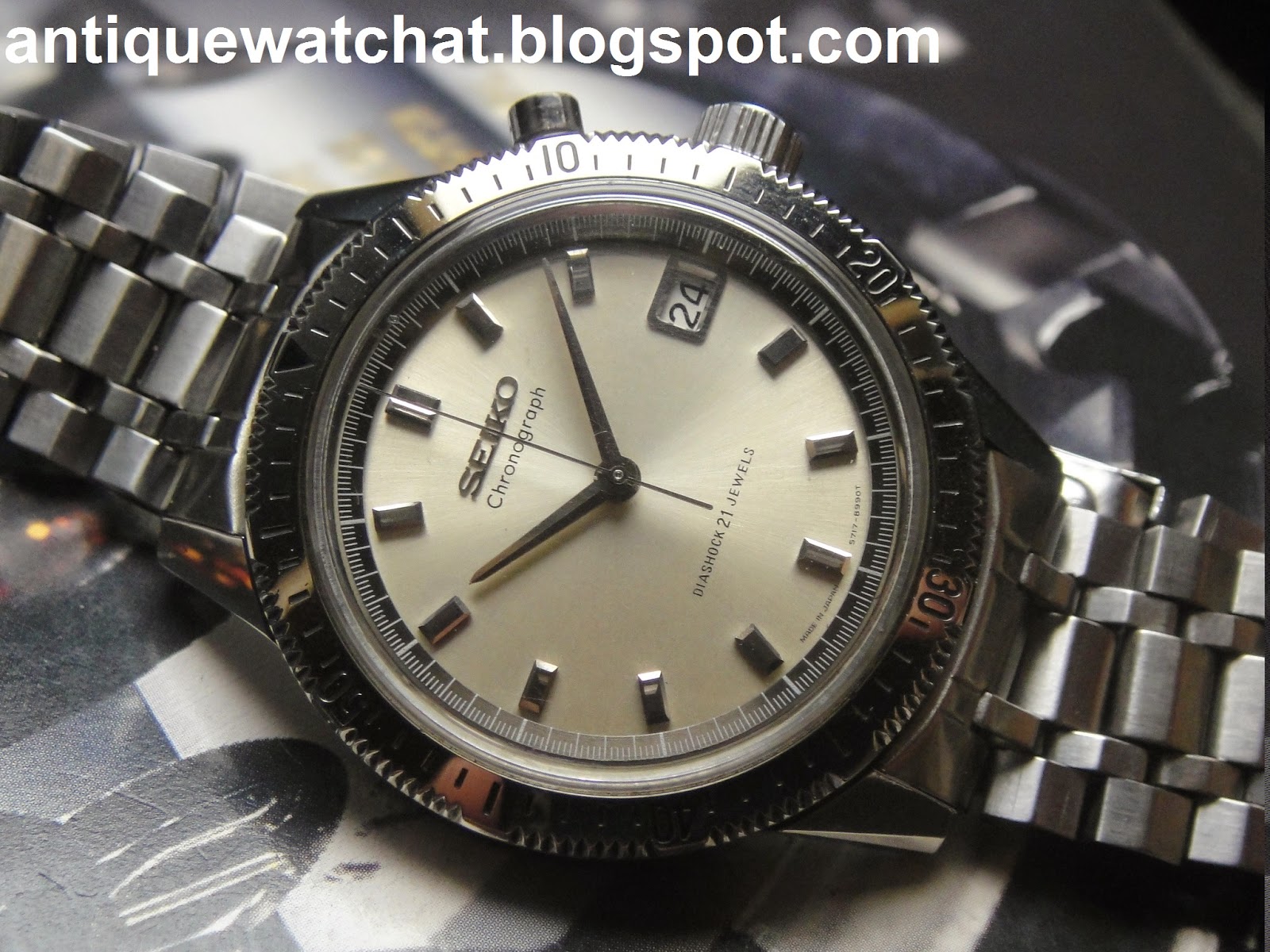 Antique Watch Bar: SEIKO CHRONOGRAPH 5717-8990 SC26 (SOLD)