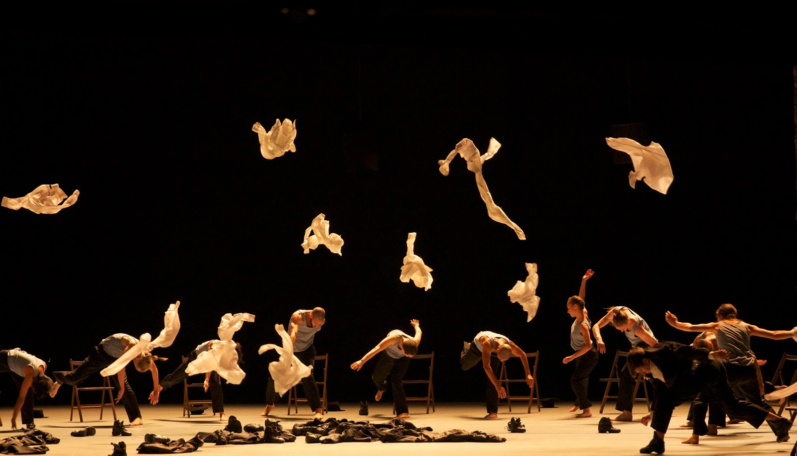 Desde Otro 0/ From Another Zero Israel’s Batsheva Dance Company makes
