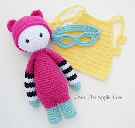 New crochet projects, Crochet purses and dolls by Over The Apple Tree