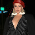 christina aguilera è tornata in mignottone full mode e lancia look pazzeschi random
