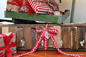 coat hook, rustic, salvaged wood, reclaimed, pallet wood, DIY, gift idea, last minute, minwax, build it, http://bec4-beyondthepicketfence.blogspot.com/2015/12/12-days-of-christmas-day-12-last-minute.html
