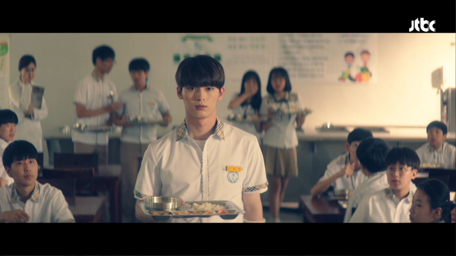 쇼미 2초남에서 차은우 아역으로 마이틴 비주얼 담당 신준섭.jpgif | 인스티즈