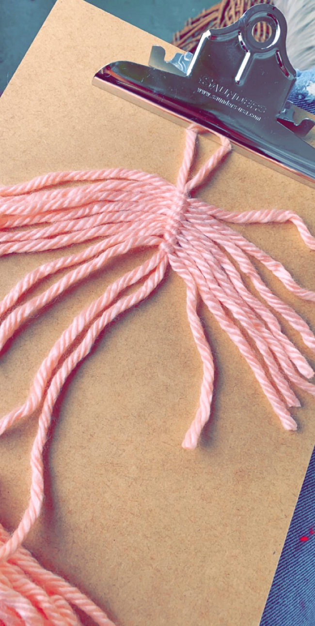 WobiSobi Yarn Feathers, DIY