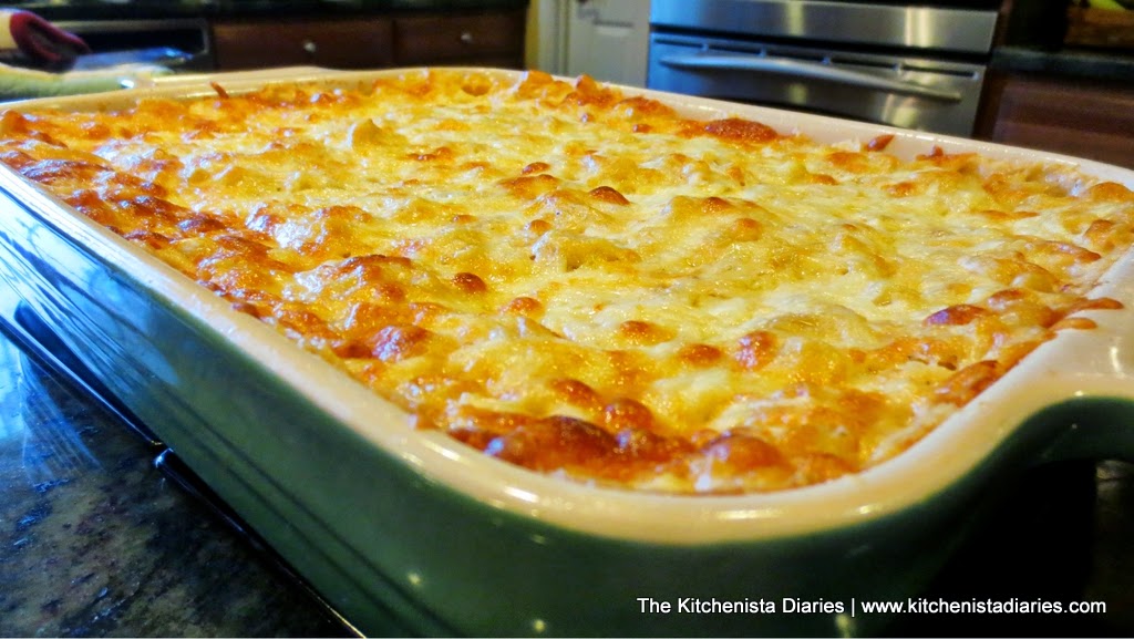 Classic Creamy Baked Mac & Cheese - The Kitchenista Diaries
