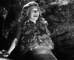 Glynis Johns Nude