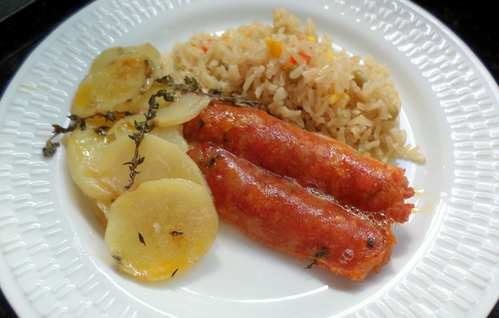 Linguiça Assada com Batatas - Menu Criativo - Receitas