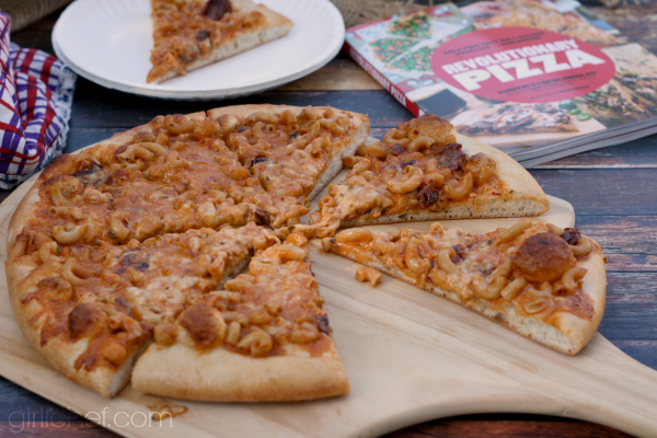 Smack 'n Cheese Pizza for the Revolutionary Pizza blog tour