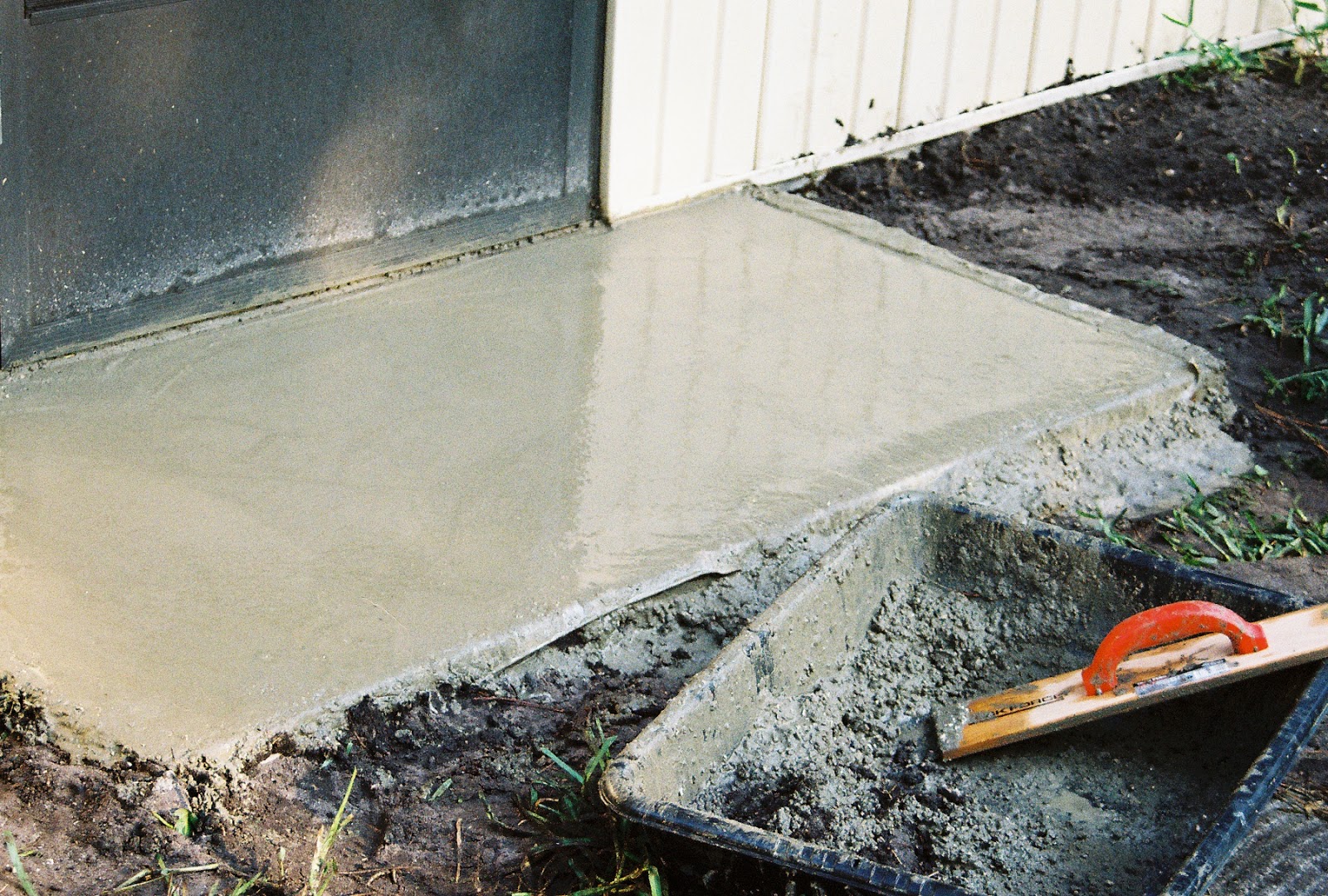 My Back Forty Garden and Park: Building a Concrete Stoop
