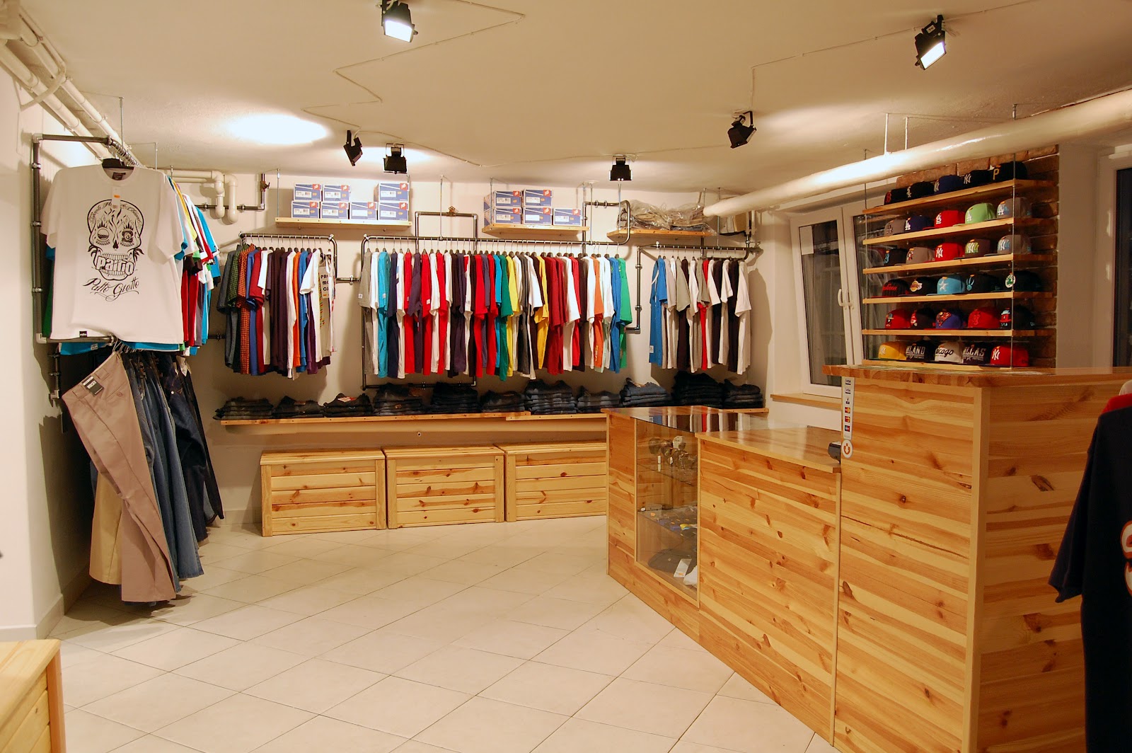 Kultura Podwórka Basement Store