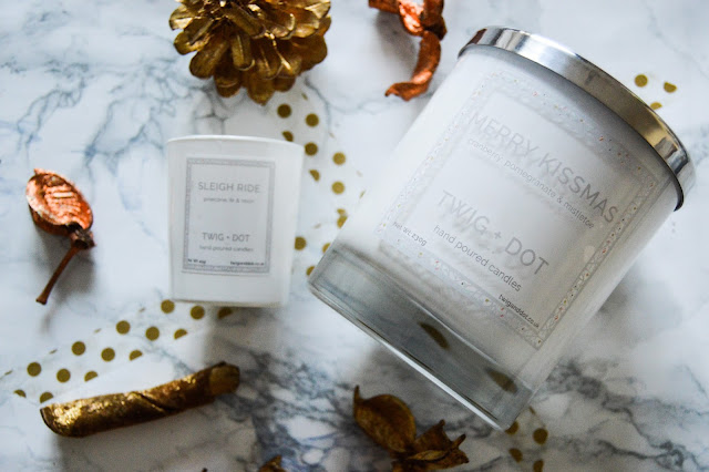 Twig and Dot Merry Kissmas Candle Review
