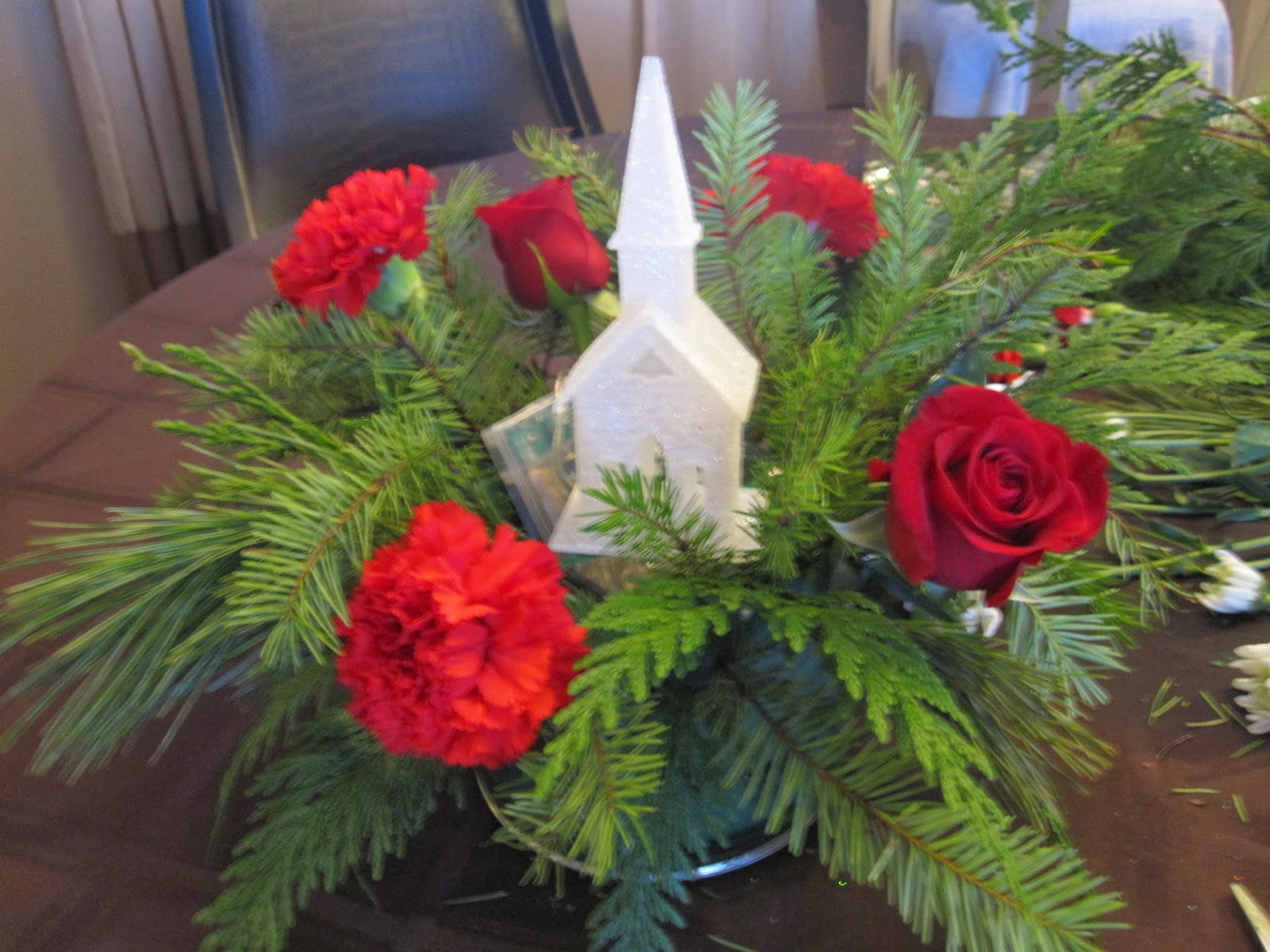 Flowers On The Roof Christmas Flower Arrangement With Lights