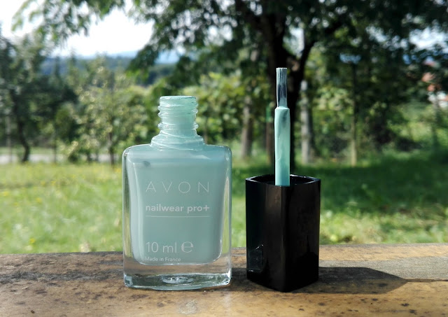 Avon Nailwear Pro+ Minty