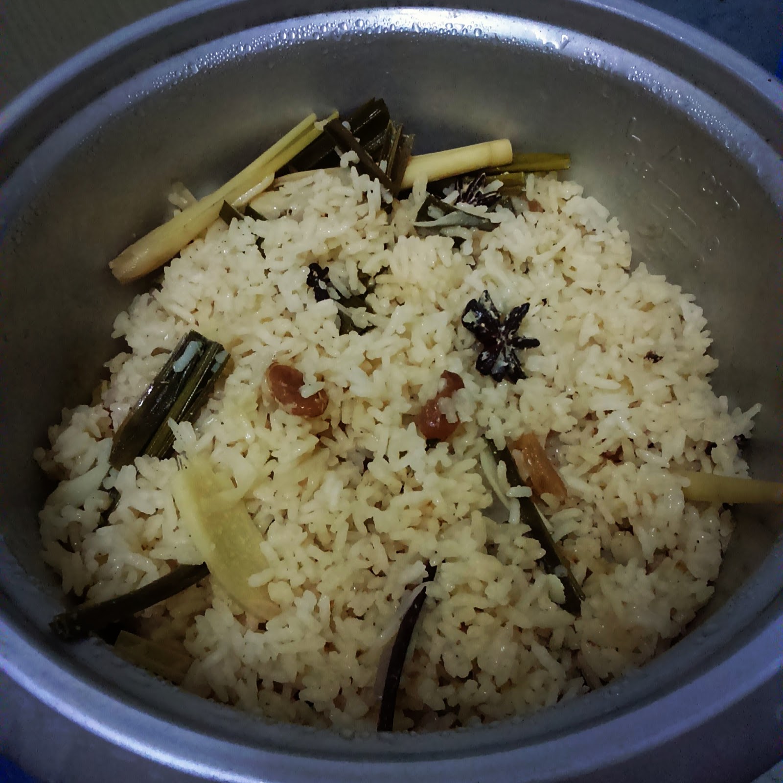 Resepi Nasi Ayam Terengganu - Surasmi S