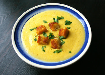 pikantna zupa serowa z batatem
